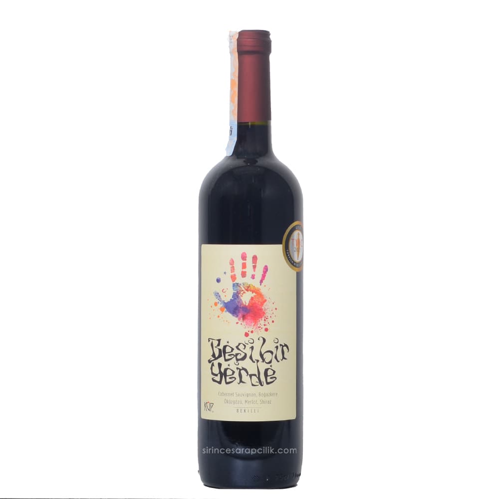 Beşi Bir Yerde | Red